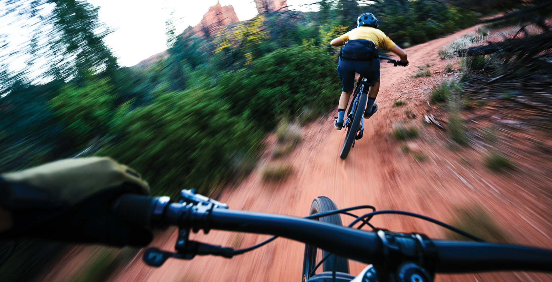  Jen Zeuner pins it down an open section of Easy Breezy in Sedona. While the trails in this region are known for being punchy, there’s plenty of flow to be had for those who know where to look. SONY 1/40, f/4.5, ISO 100