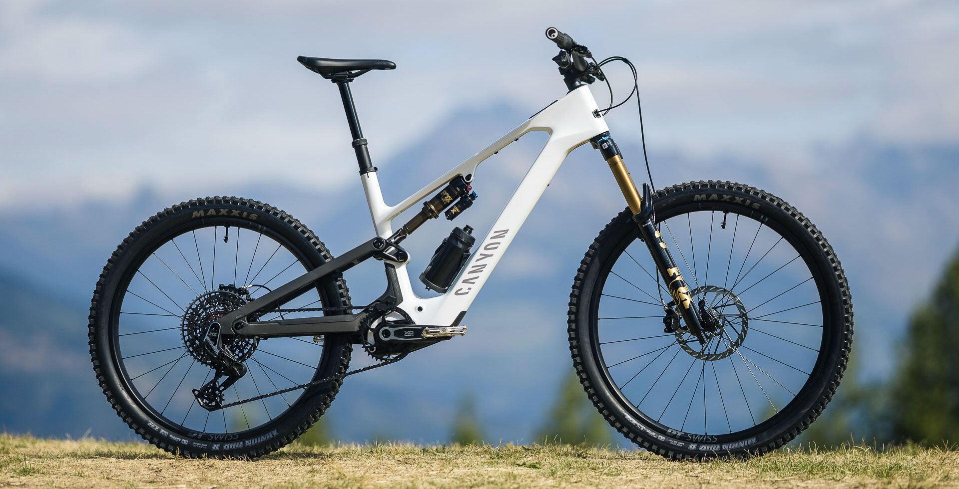 So slim it almost hides its motor and battery.