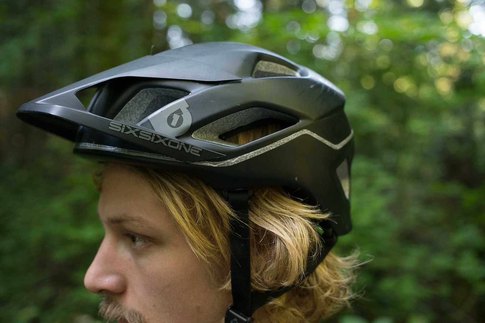 Sixsixone store bike helmet