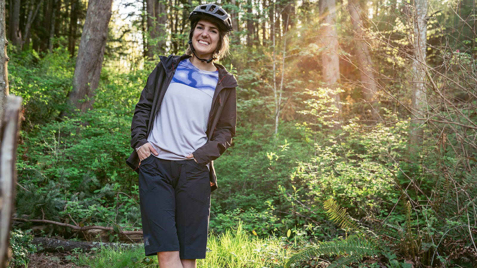 Community Mesh Shorts — Forest