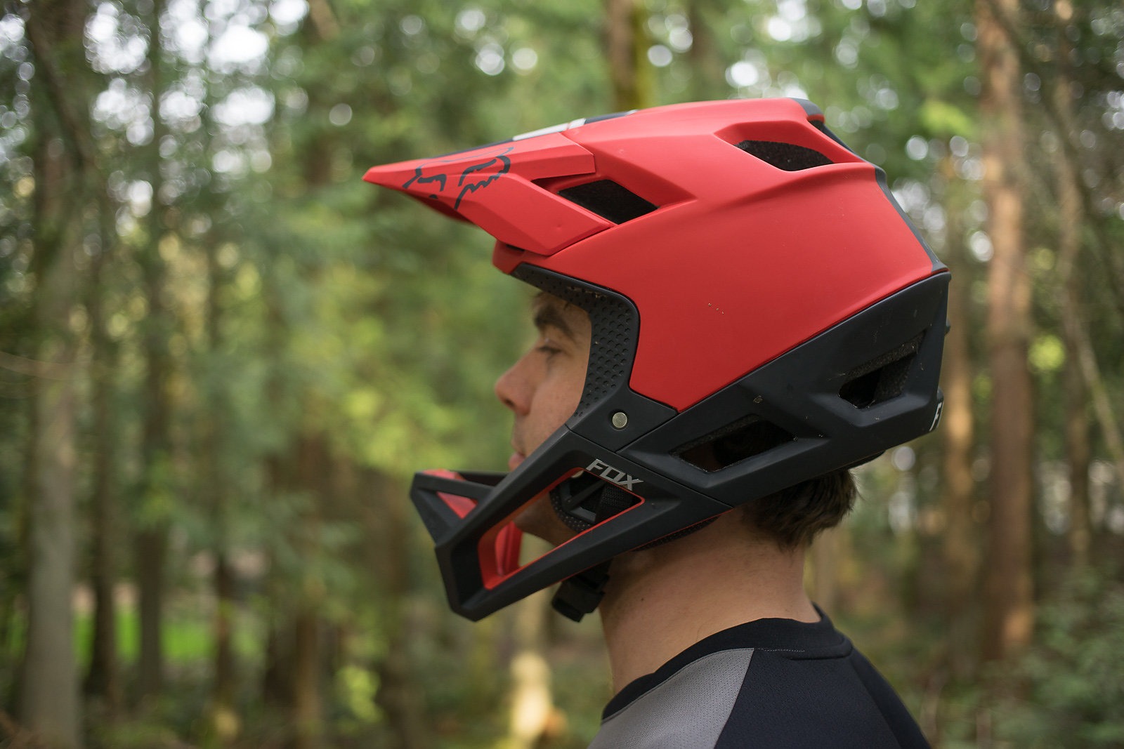 Helmet Review Fox Proframe Freehub Magazine