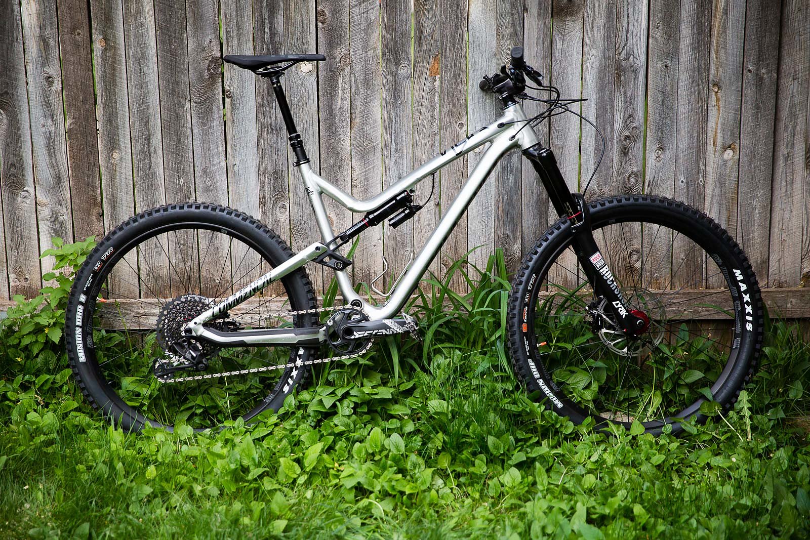 Commencal meta 4.2 new arrivals