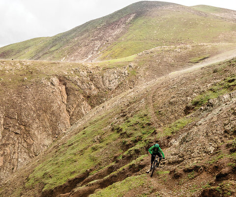 Hassan Bezzazi descends a barely-there ribbon of single track—a notable feature of Moroccan riding that makes it a unique and exciting place to explore by mountain bike.