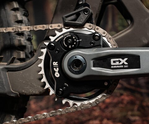 The Ochain R looks the same from the outside, but has some internal changes.