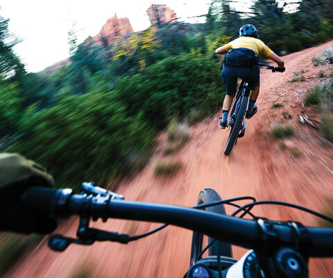 Jen Zeuner pins it down an open section of Easy Breezy in Sedona. While the trails in this region are known for being punchy, there’s plenty of flow to be had for those who know where to look. SONY 1/40, f/4.5, ISO 100