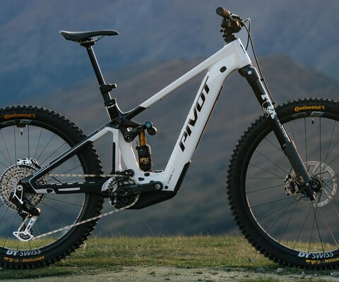 The Shuttle LT, ready to rip. Photo: Courtesy of Pivot Bikes