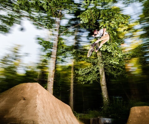 Scott Scamehorn on the Megaladon jump on Main Line.